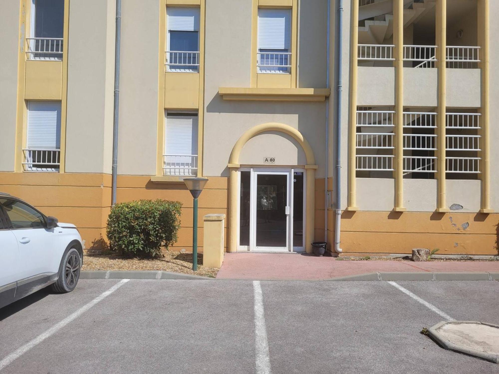 Apartmán Le Jardin D'Hugo Lattes Exteriér fotografie